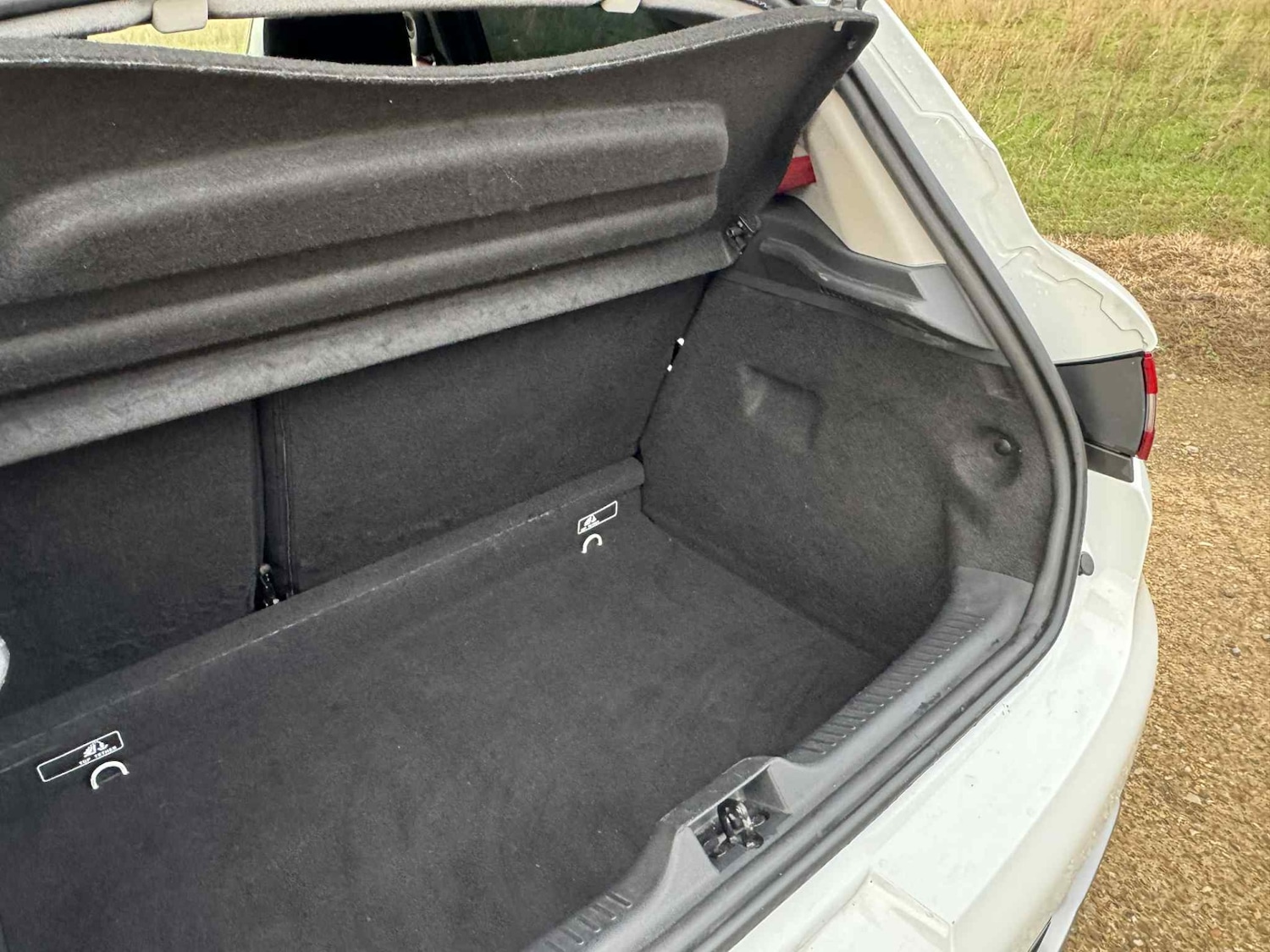 Used Renault Clio 2014 for sale - 76971685: Photo 22