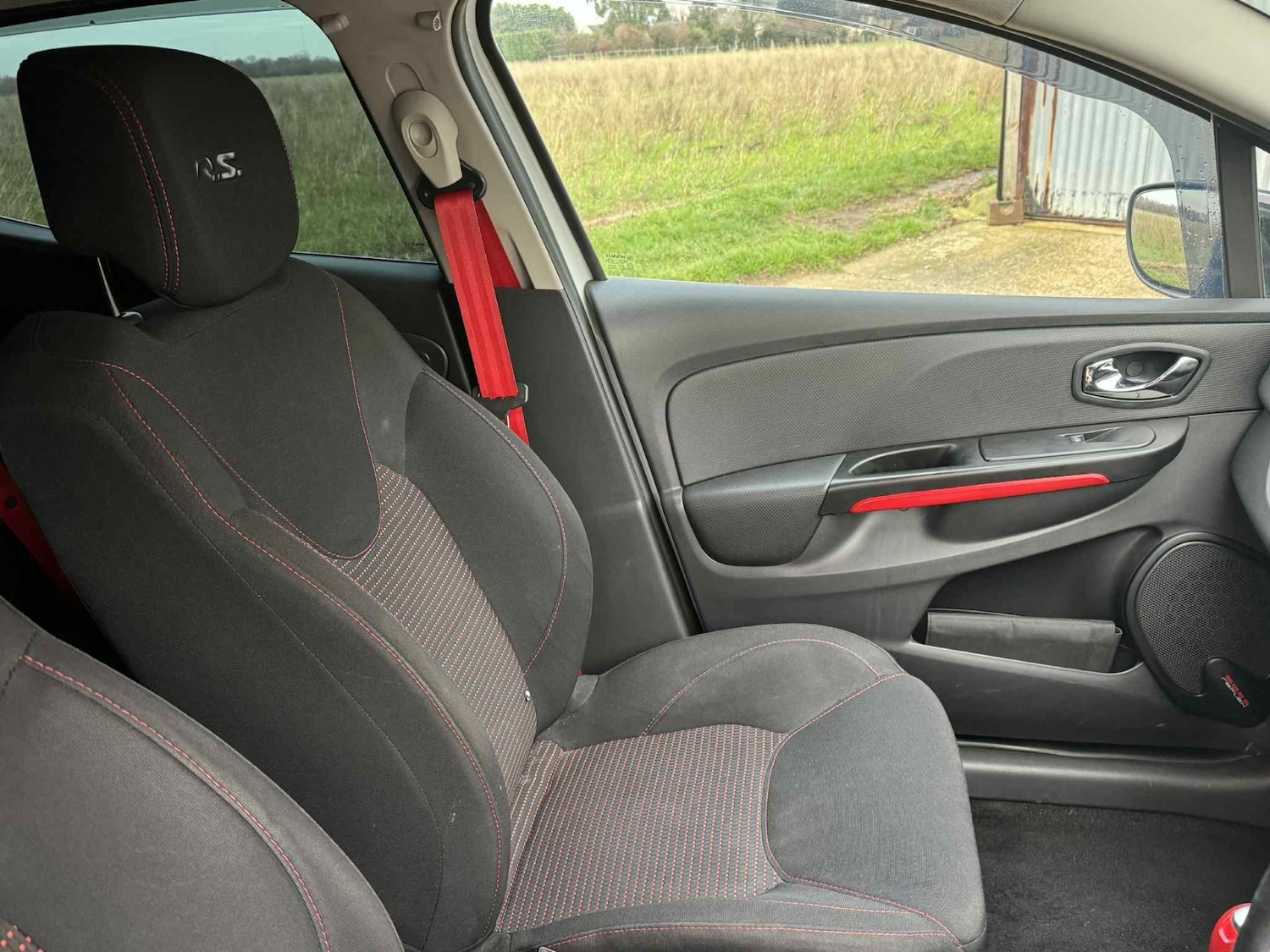 Used Renault Clio 2014 for sale - 76971685: Photo 25