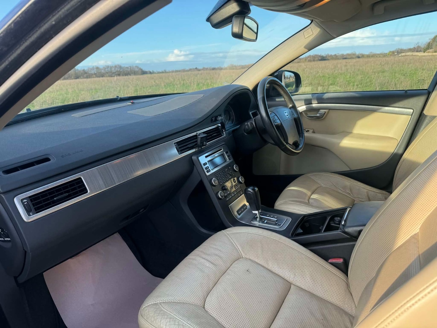 Used Volvo V70 2008 for sale - 77795668: Photo 14