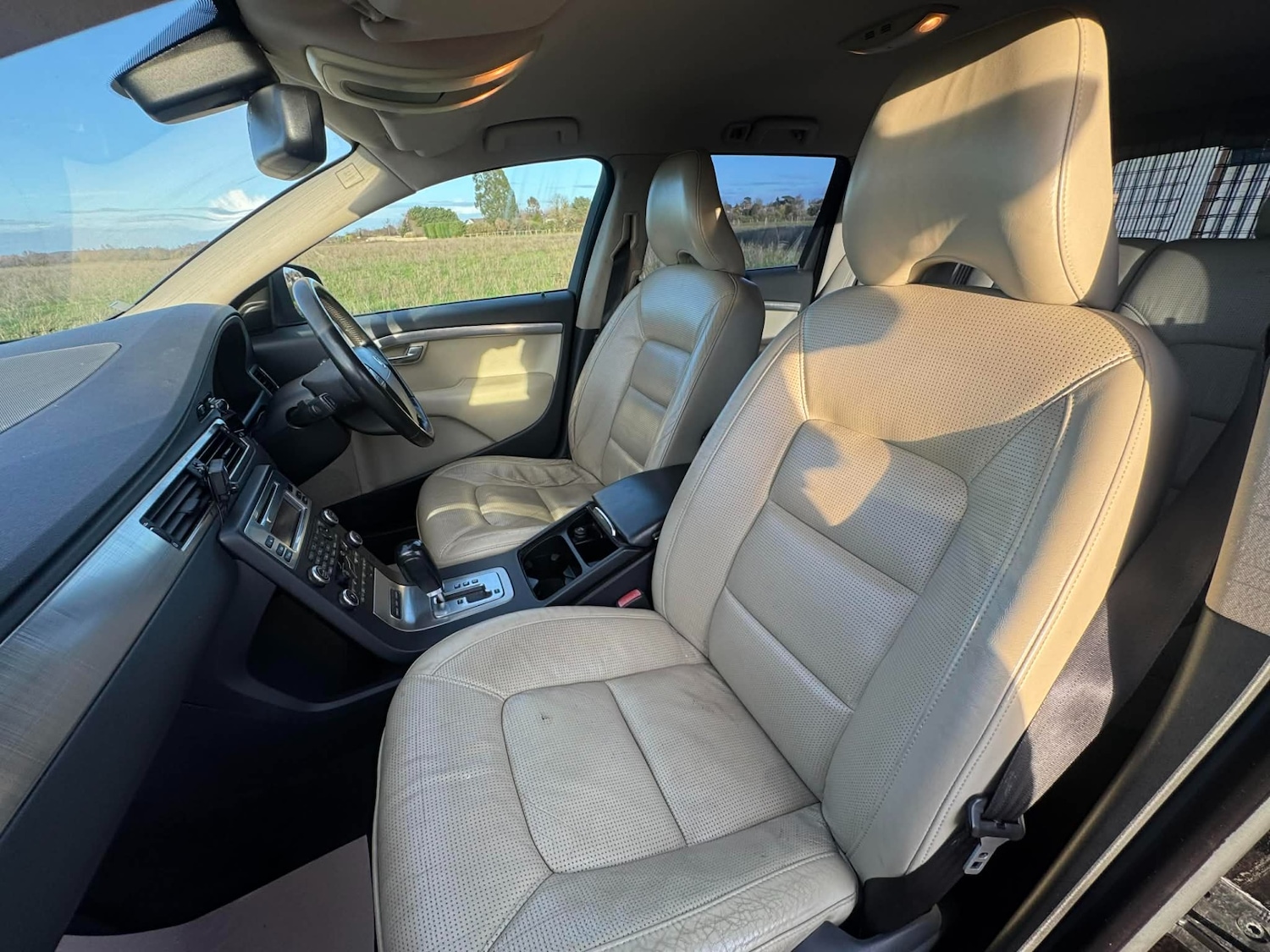 Used Volvo V70 2008 for sale - 77795668: Photo 20