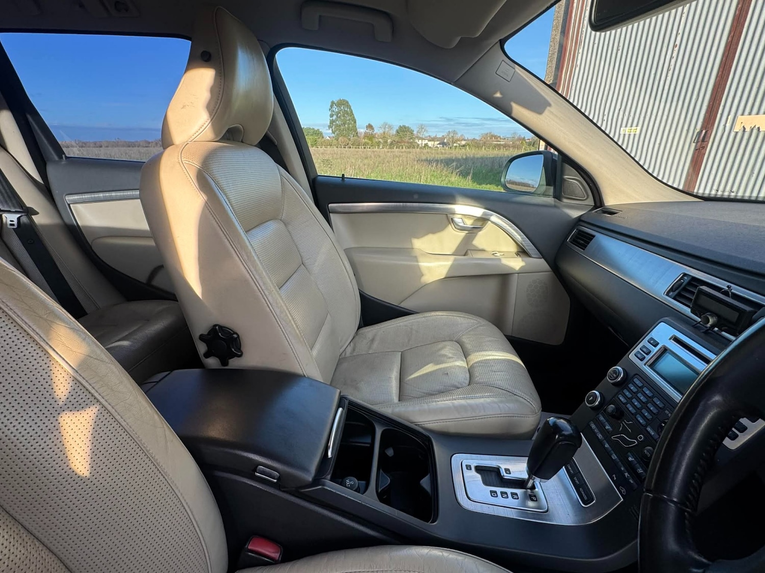 Used Volvo V70 2008 for sale - 77795668: Photo 25