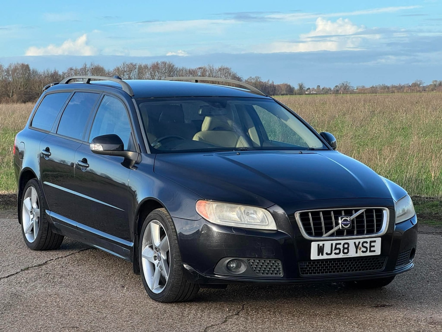 Used Volvo V70 2008 for sale - 77795668: Photo 28