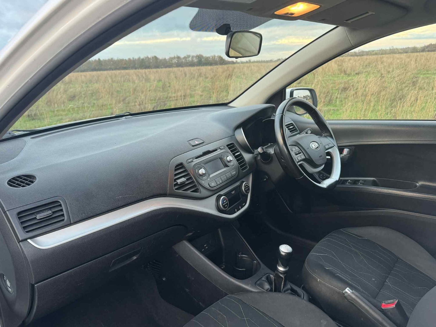 Used Kia Picanto 2017 for sale - 76618387: Photo 16