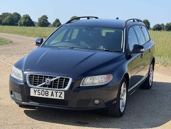 Used Volvo V70 2008 for sale - 75618651: Photo