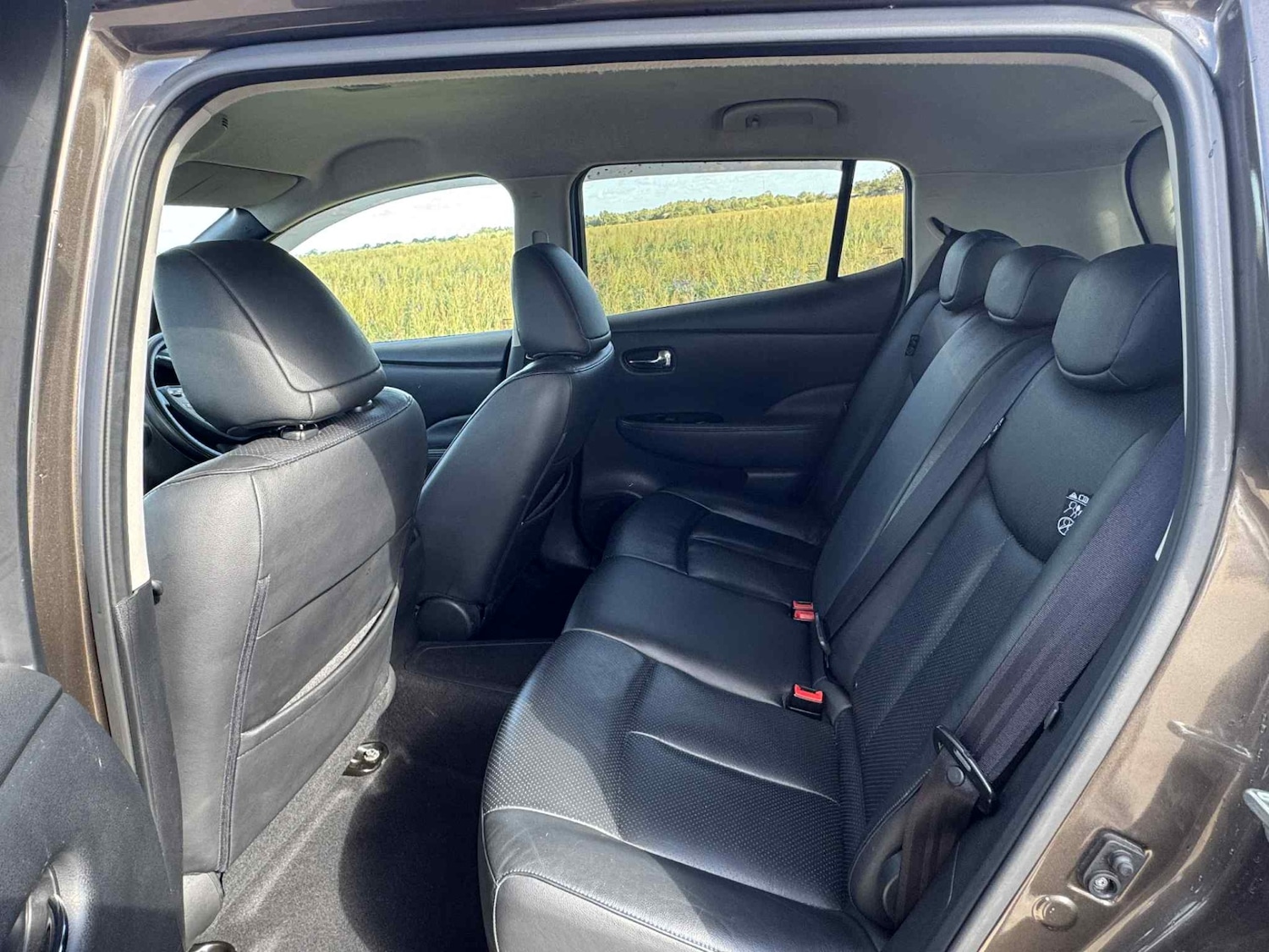 Used Nissan Leaf 2017 for sale - 76780058: Photo 15