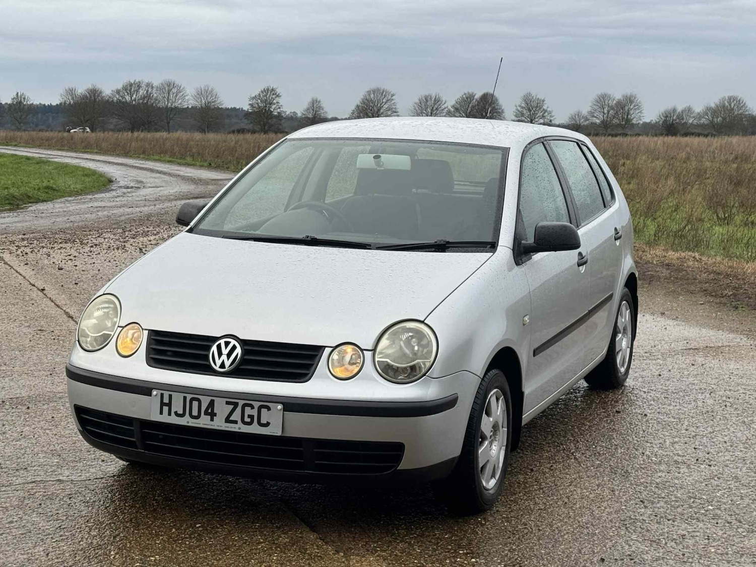 Used Volkswagen Polo 2004 for sale - 77187275: Photo 4