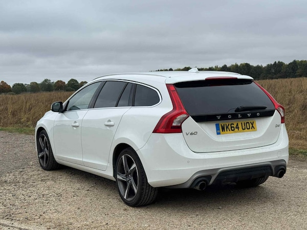 Used Volvo V60 2014 for sale - 76280401: Photo 5