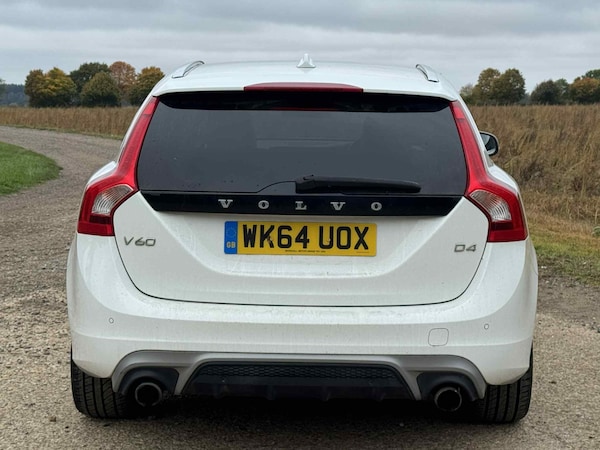 Used Volvo V60 2014 for sale - 76280401: Photo 7