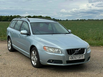 Used Volvo V70 2008 for sale - 78499646: Photo