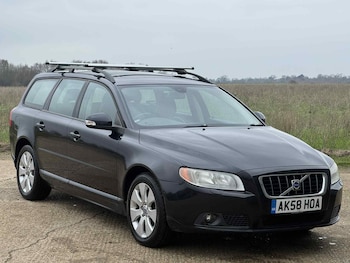 Used Volvo V70 2008 for sale - 77367264: Photo