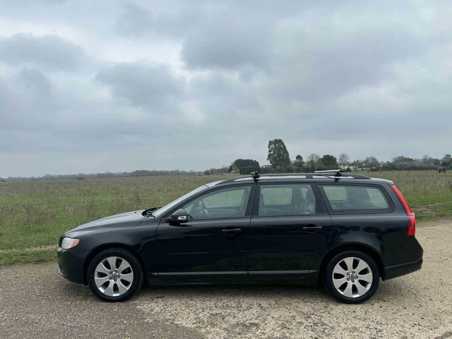 Used Volvo V70 2008 for sale - 77367264: Photo 21