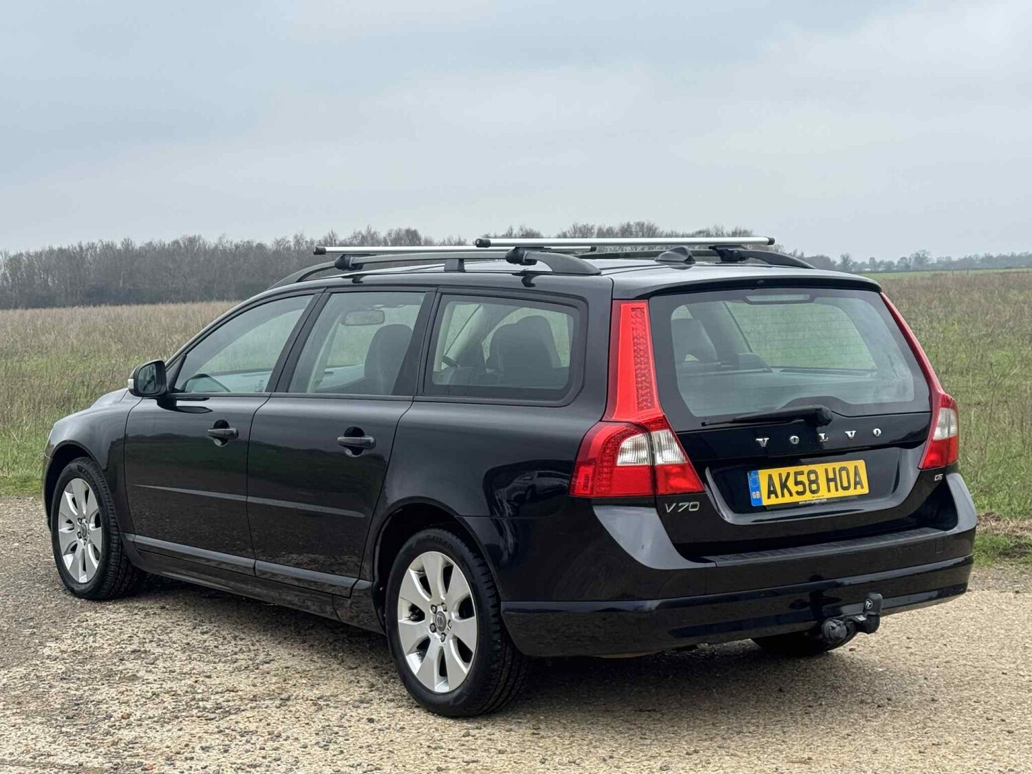 Used Volvo V70 2008 for sale - 77367264: Photo 8