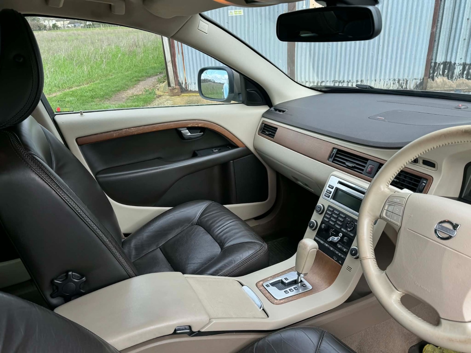 Used Volvo XC70 2009 for sale - 77691944: Photo 15