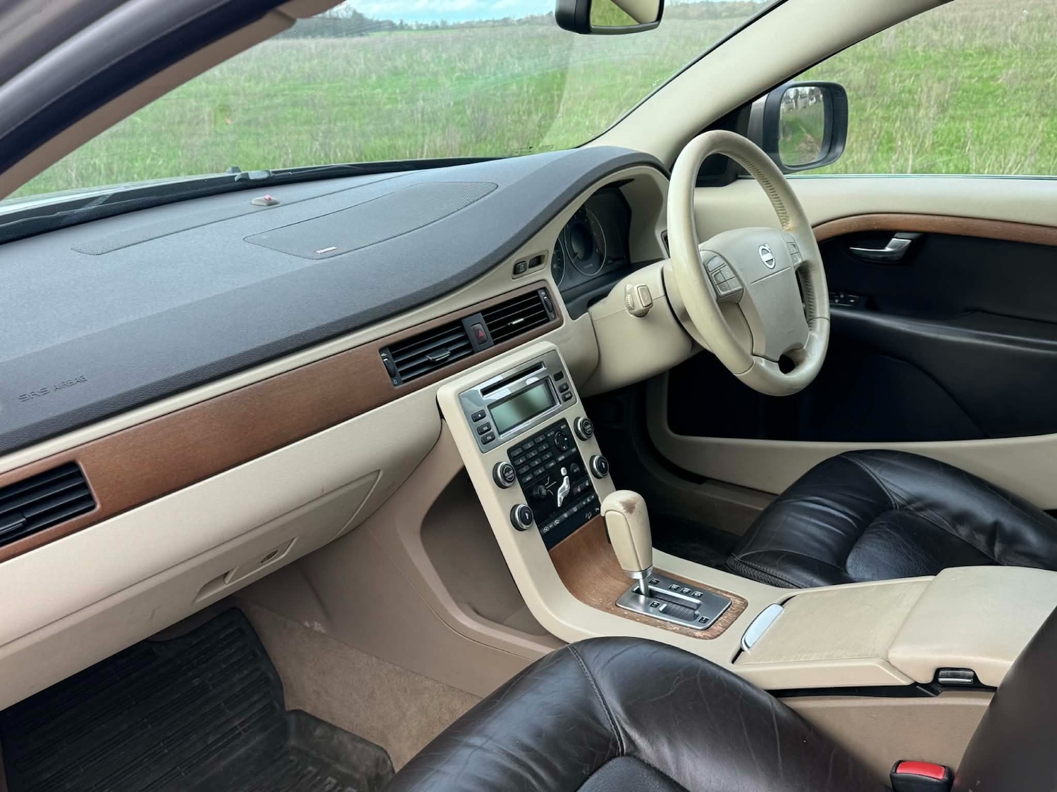 Used Volvo XC70 2009 for sale - 77691944: Photo 16