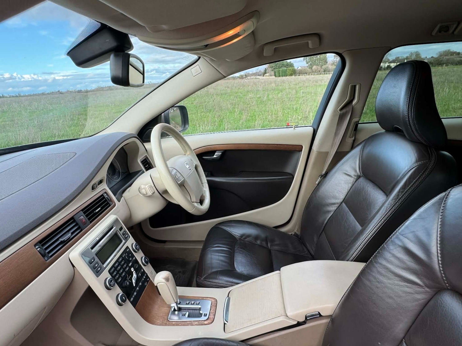 Used Volvo XC70 2009 for sale - 77691944: Photo 23