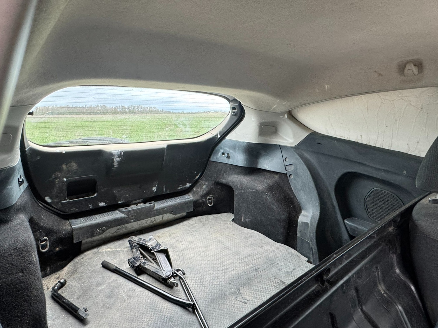 Used Ford Fiesta 2010 for sale - 78009678: Photo 12