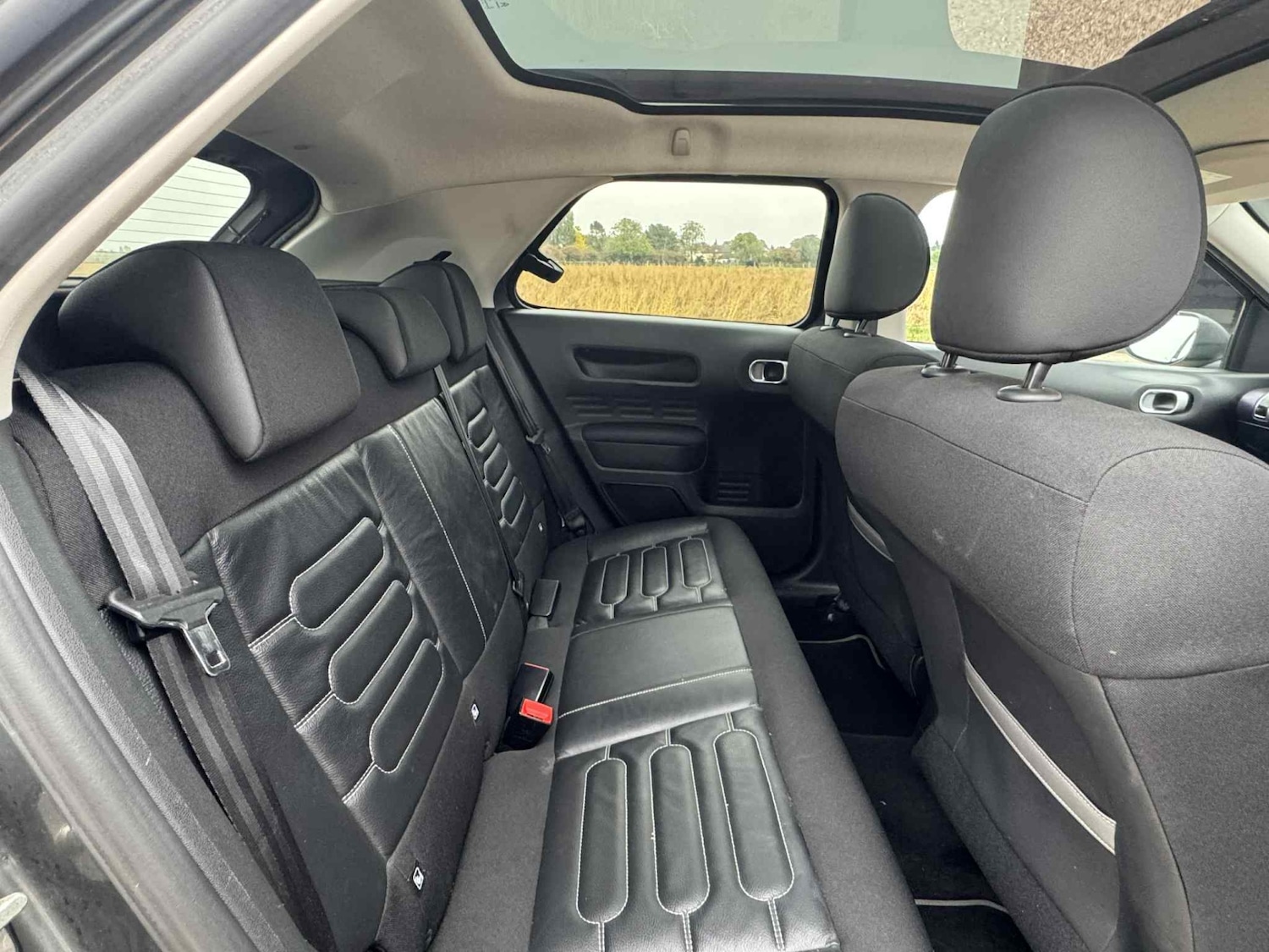 Used Citroen C4 Cactus 2015 for sale - 76265716: Photo 12