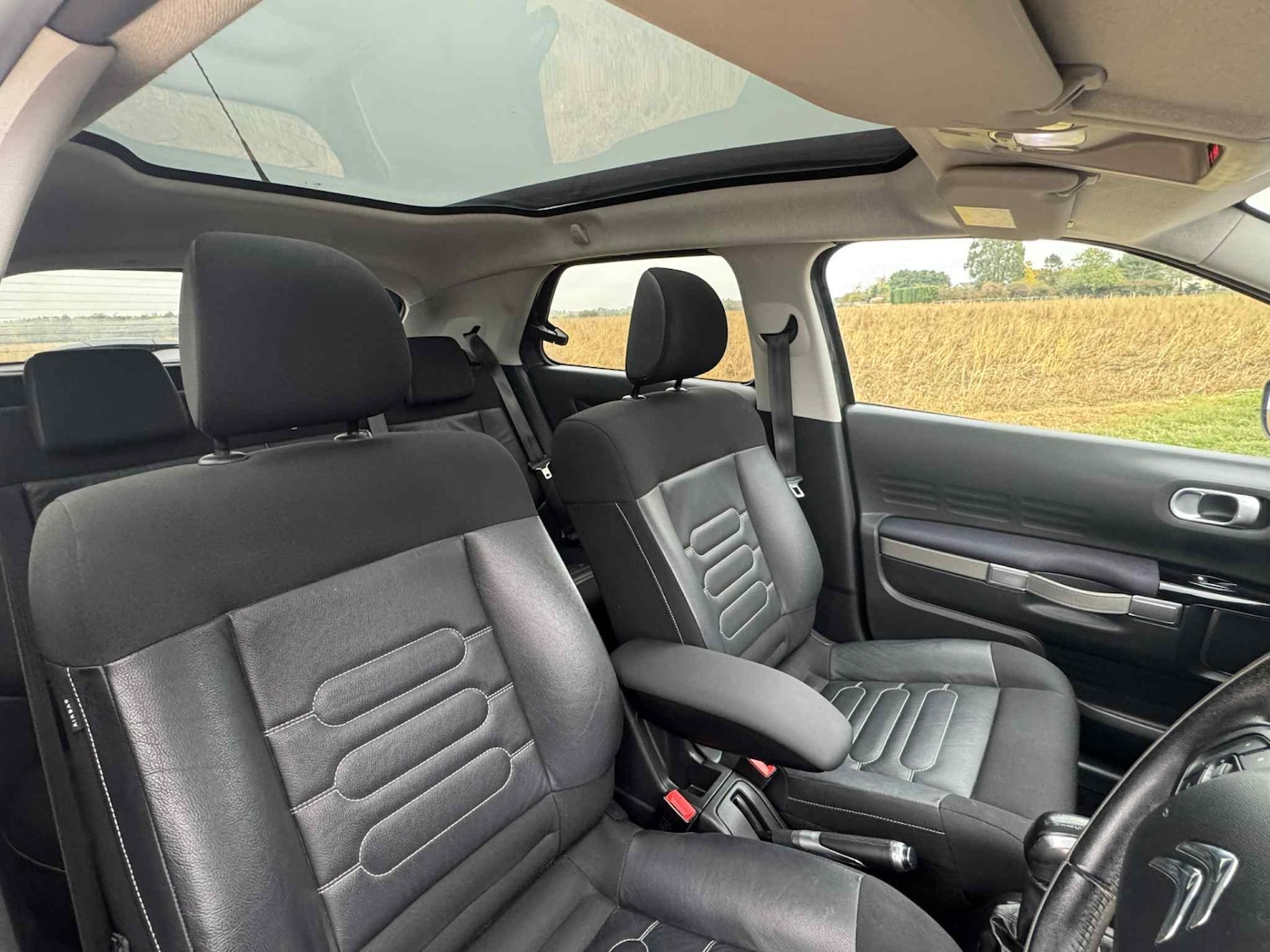 Used Citroen C4 Cactus 2015 for sale - 76265716: Photo 13