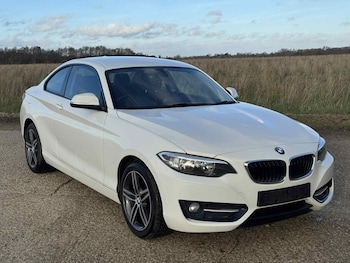 Used BMW 2 Series 2014 for sale - 76908865: Photo