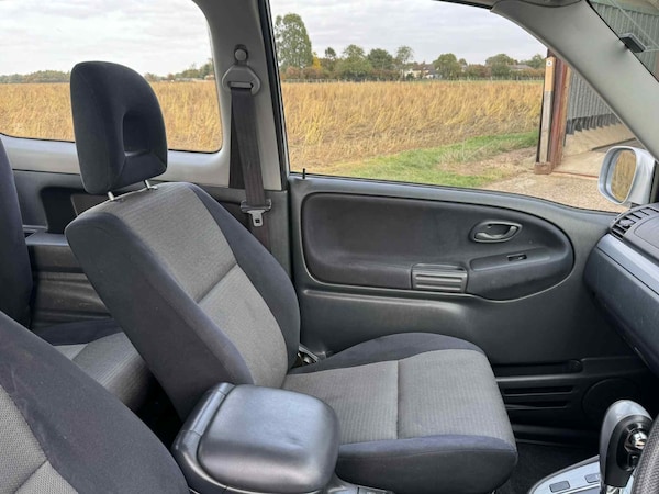 Used Suzuki Grand Vitara 2004 for sale - 76222017: Photo 12