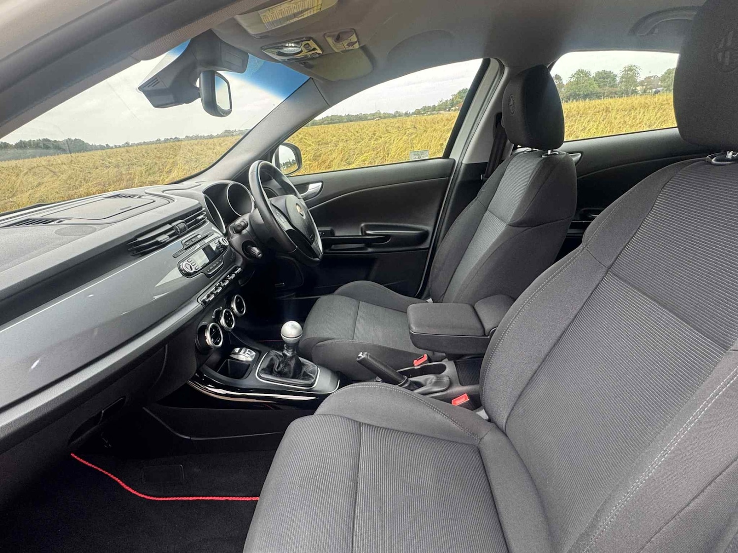 Used Alfa Romeo Giulietta 2012 for sale - 76130975: Photo 15