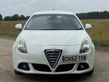 Used Alfa Romeo Giulietta 2012 for sale - 76130975: Photo 3