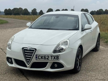 Used Alfa Romeo Giulietta 2012 for sale - 76130975: Photo 4