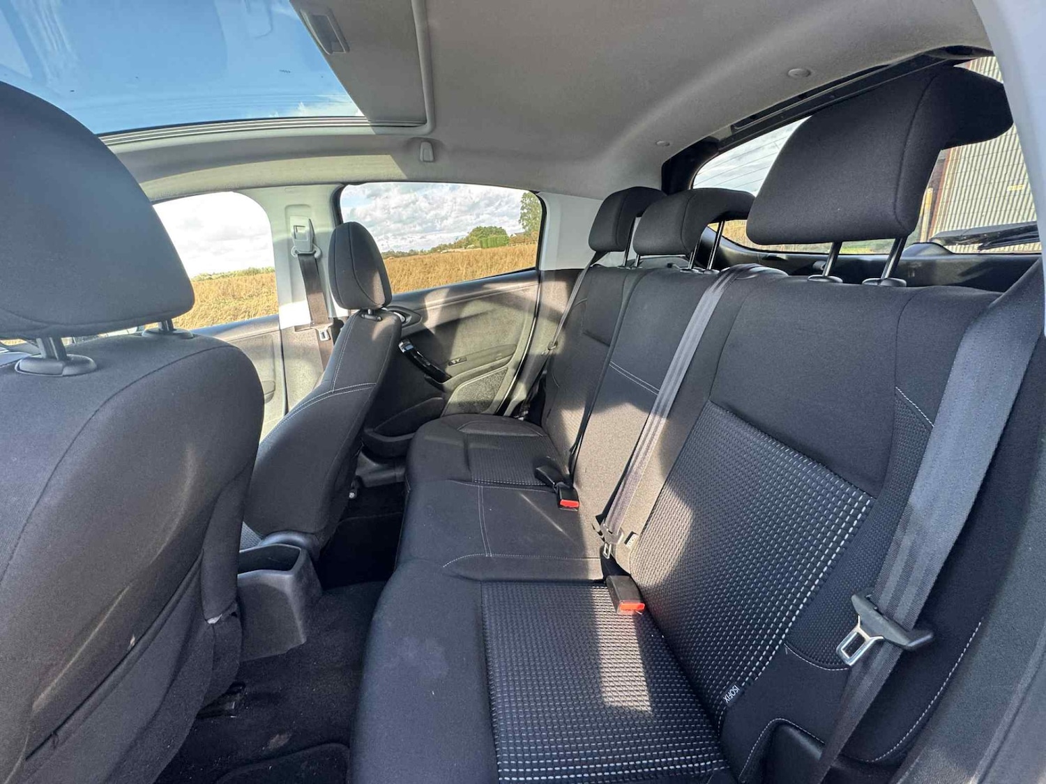 Used Peugeot 208 2018 for sale - 76355466: Photo 13
