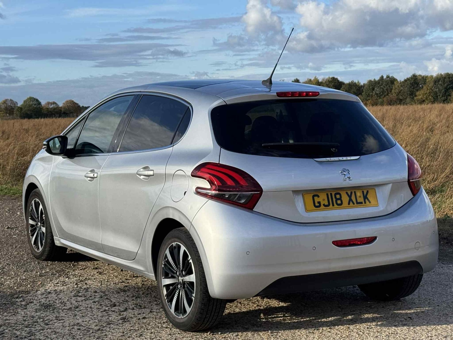 Used Peugeot 208 2018 for sale - 76355466: Photo 9