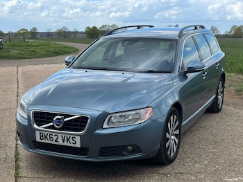 Used Volvo V70 2012 for sale - 78230014: Photo