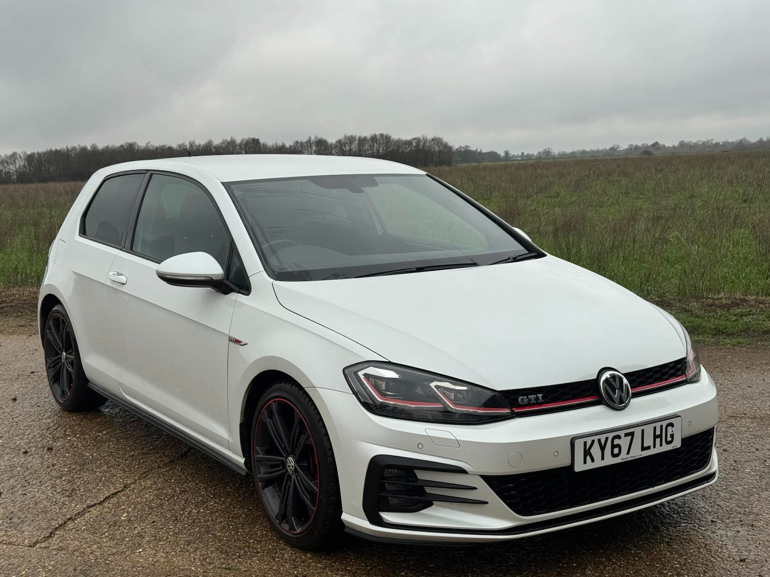 Used Volkswagen Golf 2017 for sale - 77609690: Photo 20