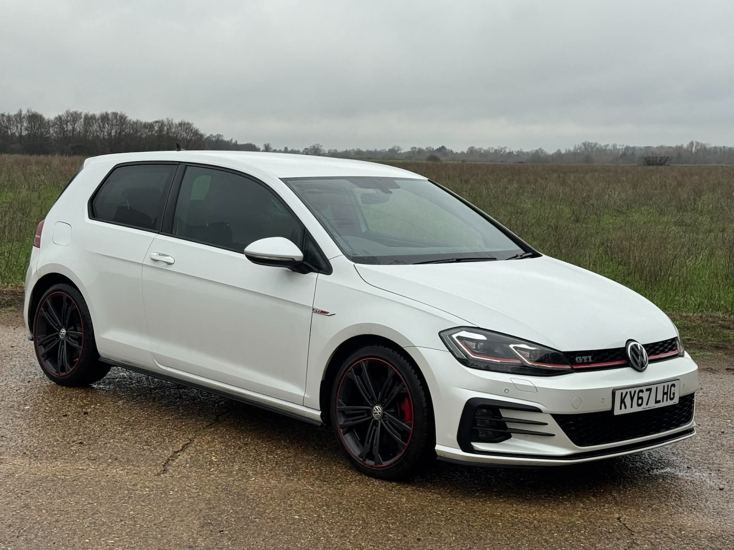 Used Volkswagen Golf 2017 for sale - 77609690: Photo 24