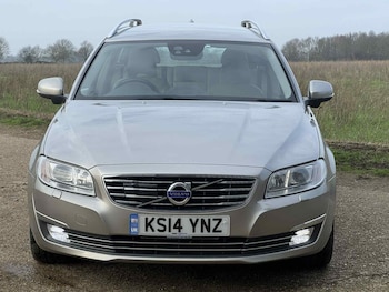 Used Volvo V70 2014 for sale - 77326028: Photo