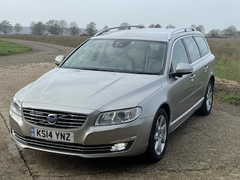 Used Volvo V70 2014 for sale - 77326028: Photo