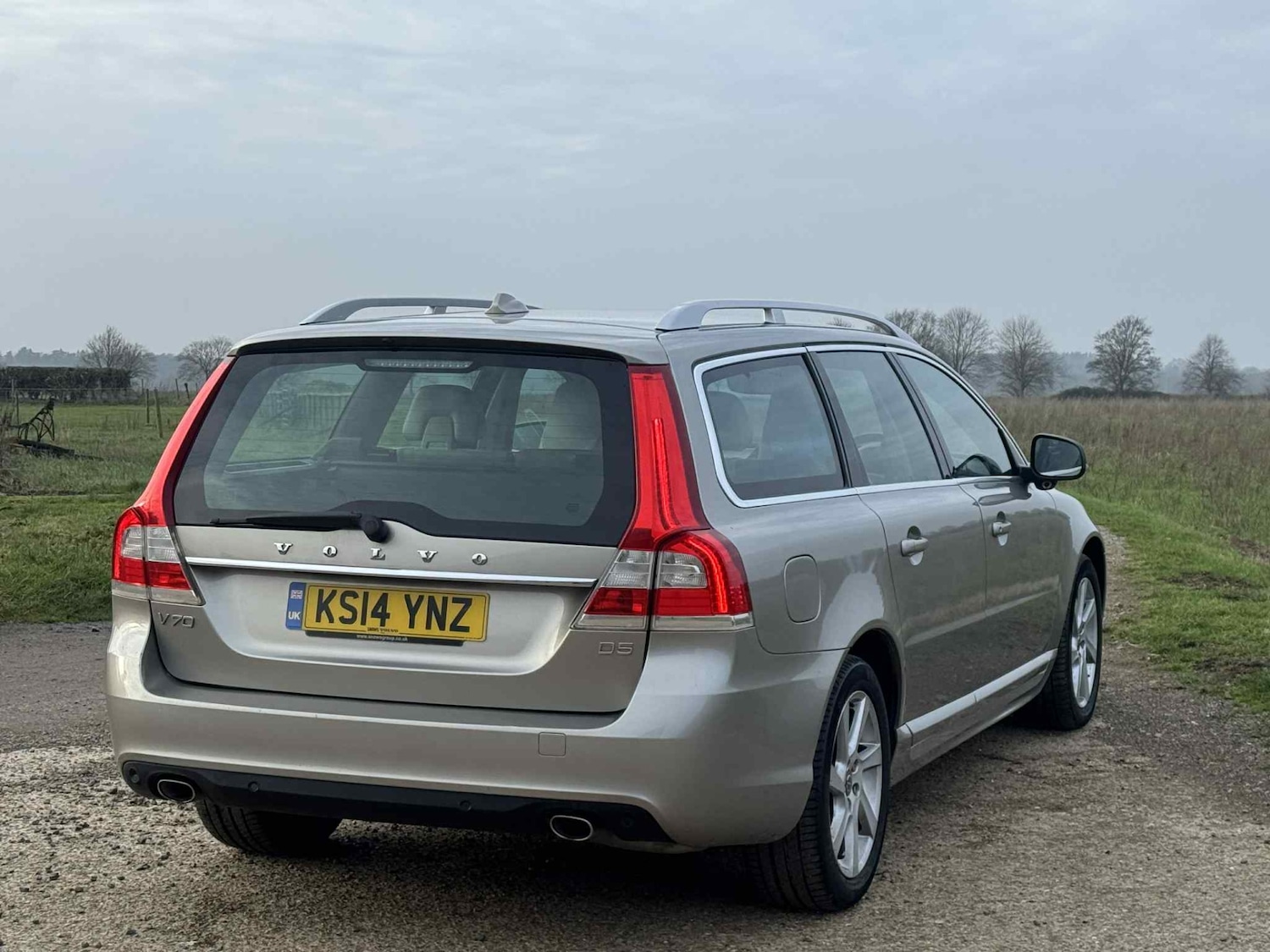 Used Volvo V70 2014 for sale - 77326028: Photo 9