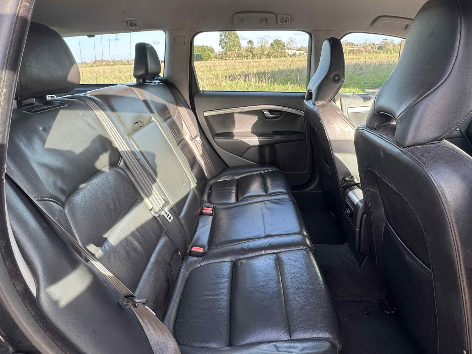 Used Volvo V70 2011 for sale - 77318271: Photo 19