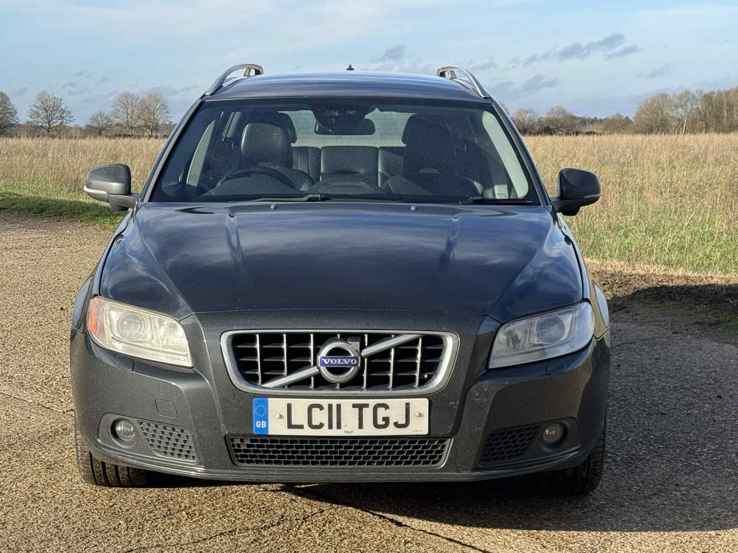 Used Volvo V70 2011 for sale - 77318271: Photo 2