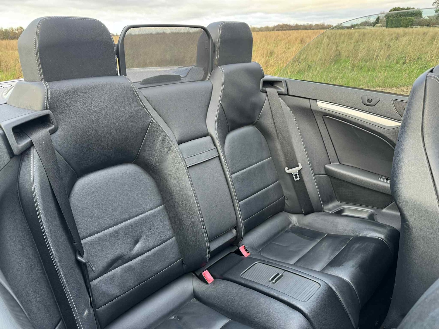 Used Mercedes-Benz E Class 2010 for sale - 76627298: Photo 16