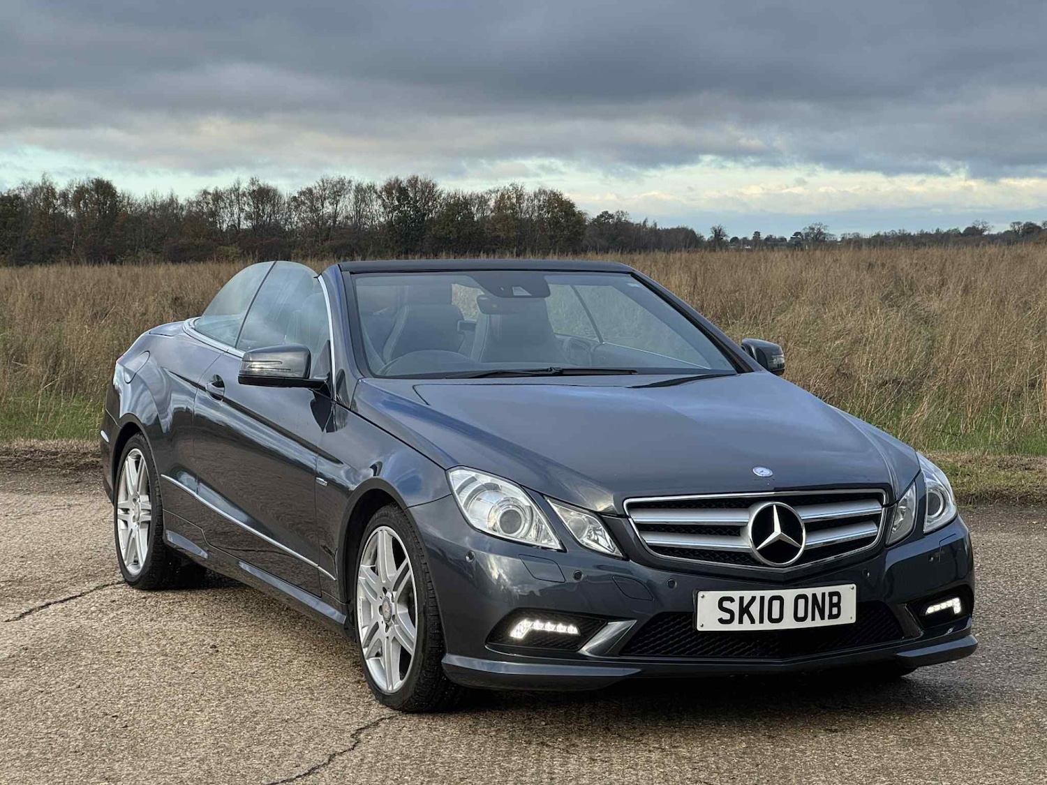 Used Mercedes-Benz E Class 2010 for sale - 76627298: Photo 17