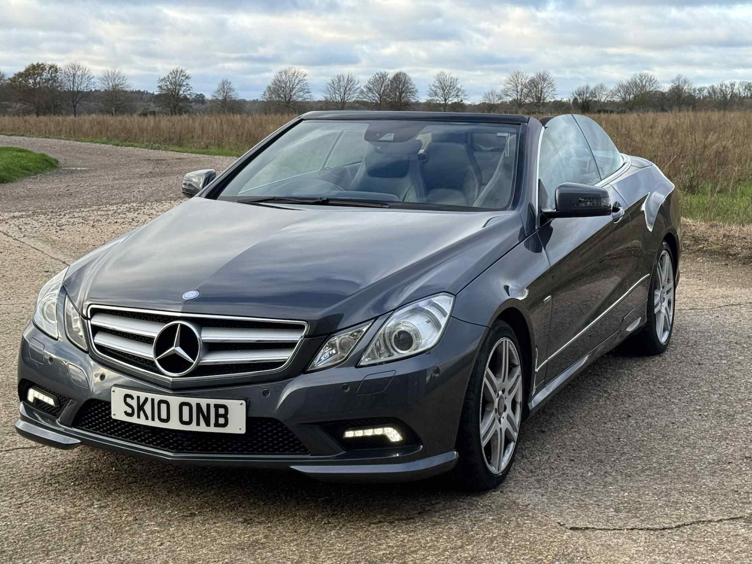 Used Mercedes-Benz E Class 2010 for sale - 76627298: Photo 3