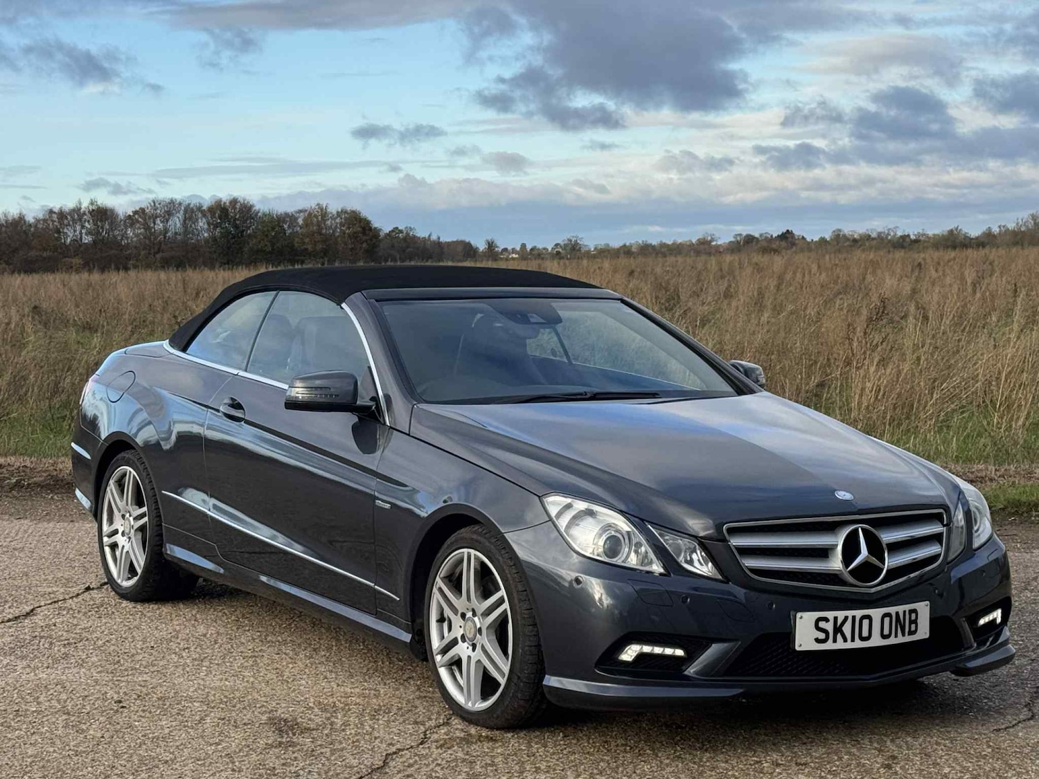 Used Mercedes-Benz E Class 2010 for sale - 76627298: Photo 5
