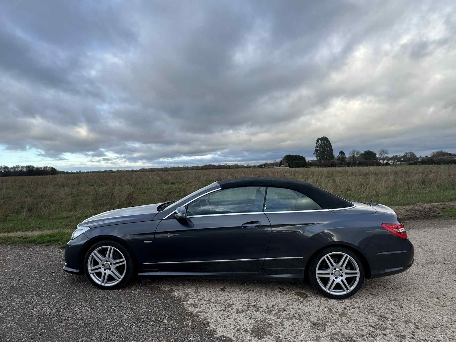 Used Mercedes-Benz E Class 2010 for sale - 76627298: Photo 6