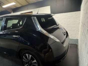 Used Nissan Leaf 2017 for sale - 73969597: Photo