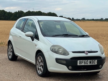 Used Fiat Punto Evo 2010 for sale - 79421610: Photo