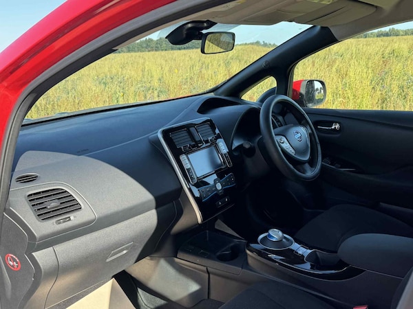 Used Nissan Leaf 2016 for sale - 73728732: Photo 15