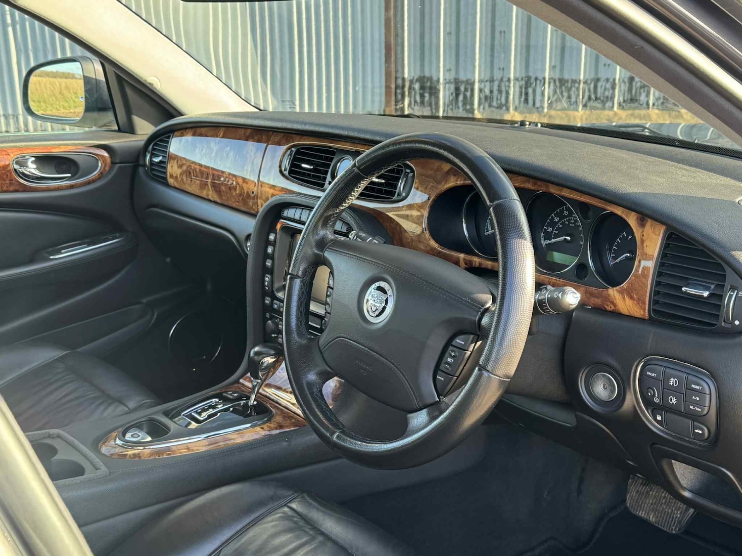 Used Jaguar XJ 2008 for sale - 76893100: Photo 12