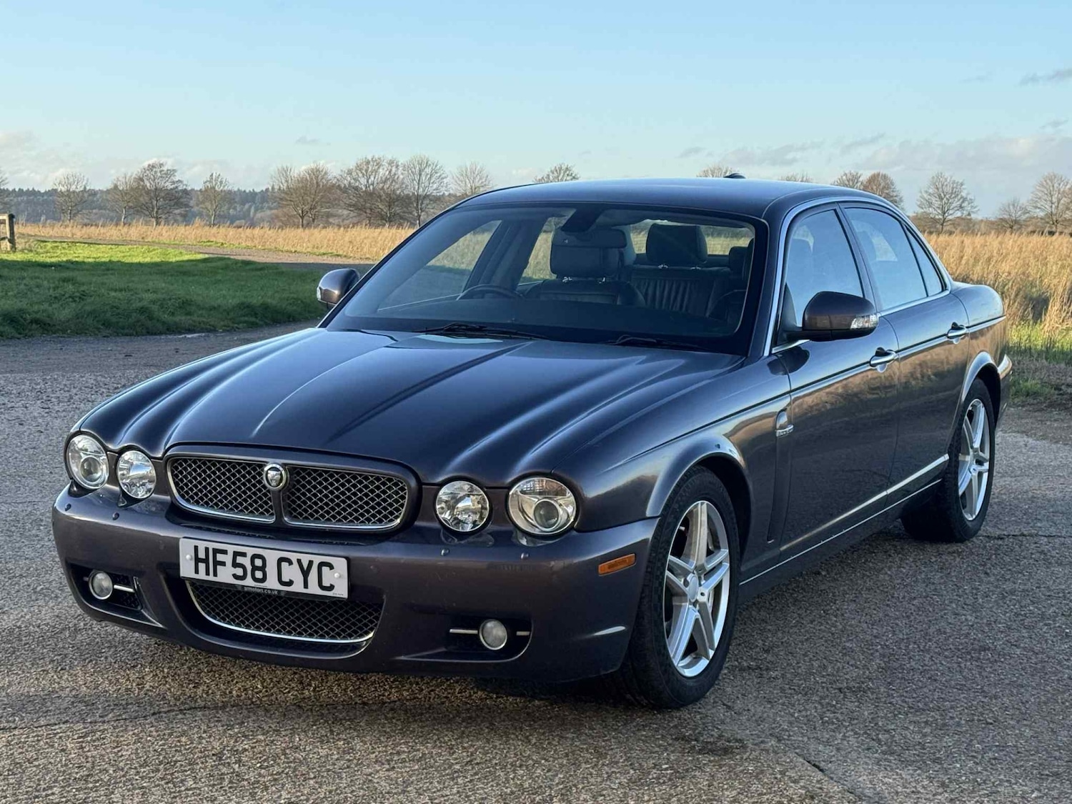 Used Jaguar XJ 2008 for sale - 76893100: Photo 5