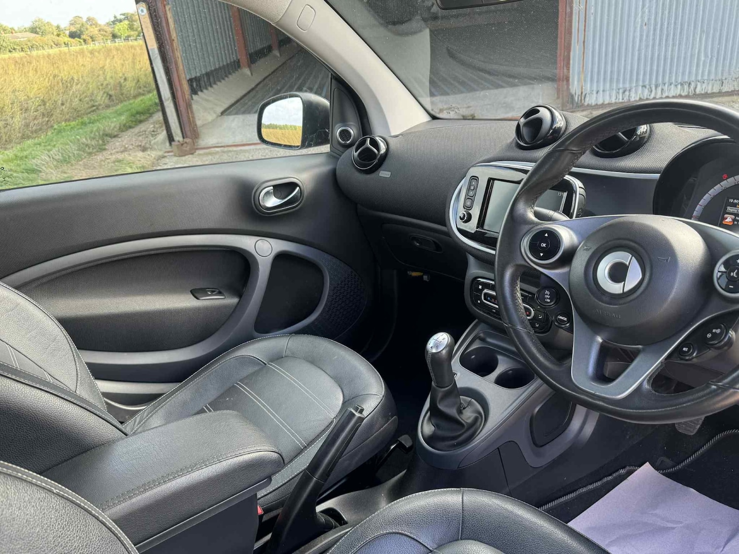 Used smart fortwo 2015 for sale - 76177466: Photo 12