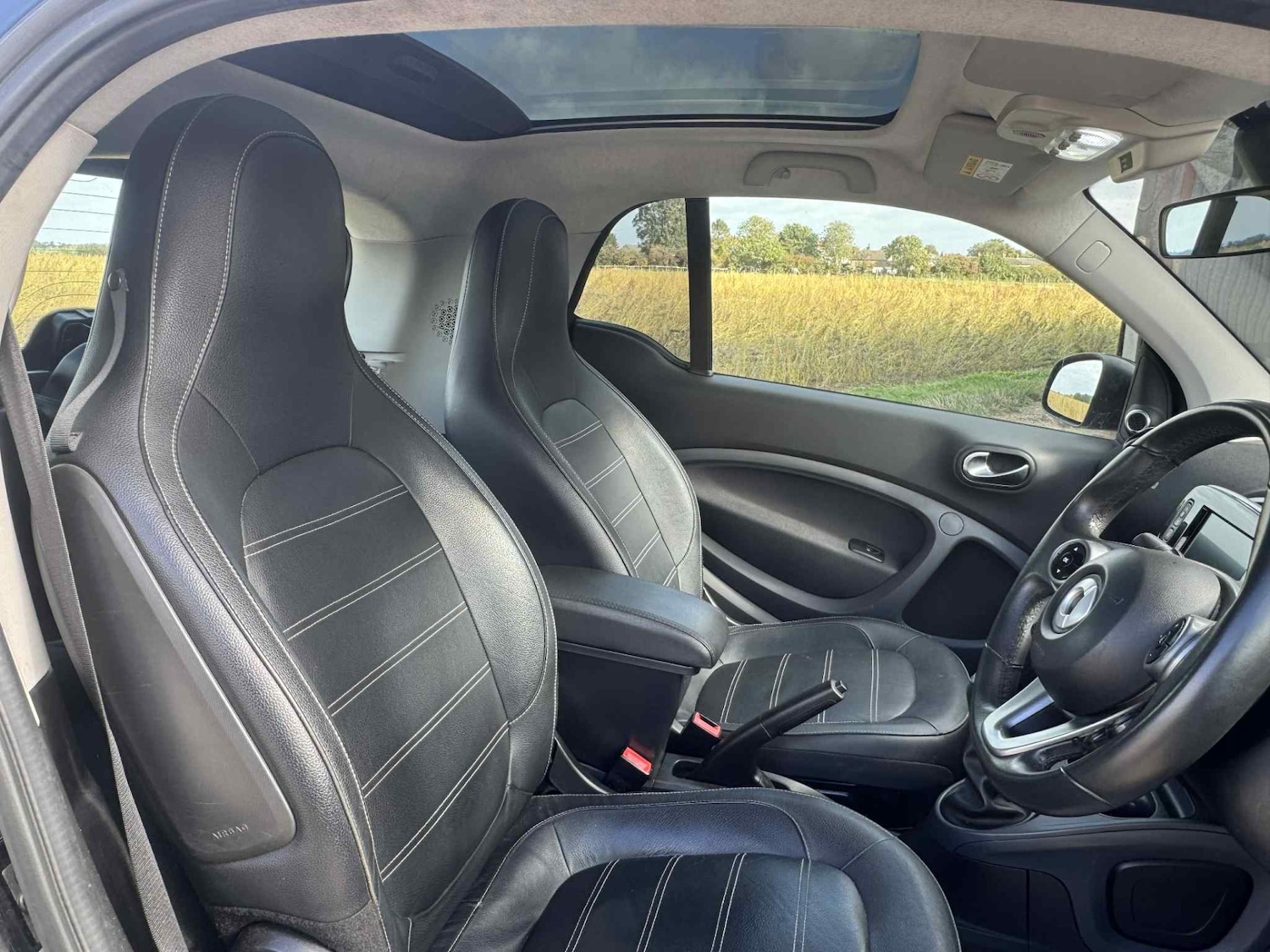 Used smart fortwo 2015 for sale - 76177466: Photo 13