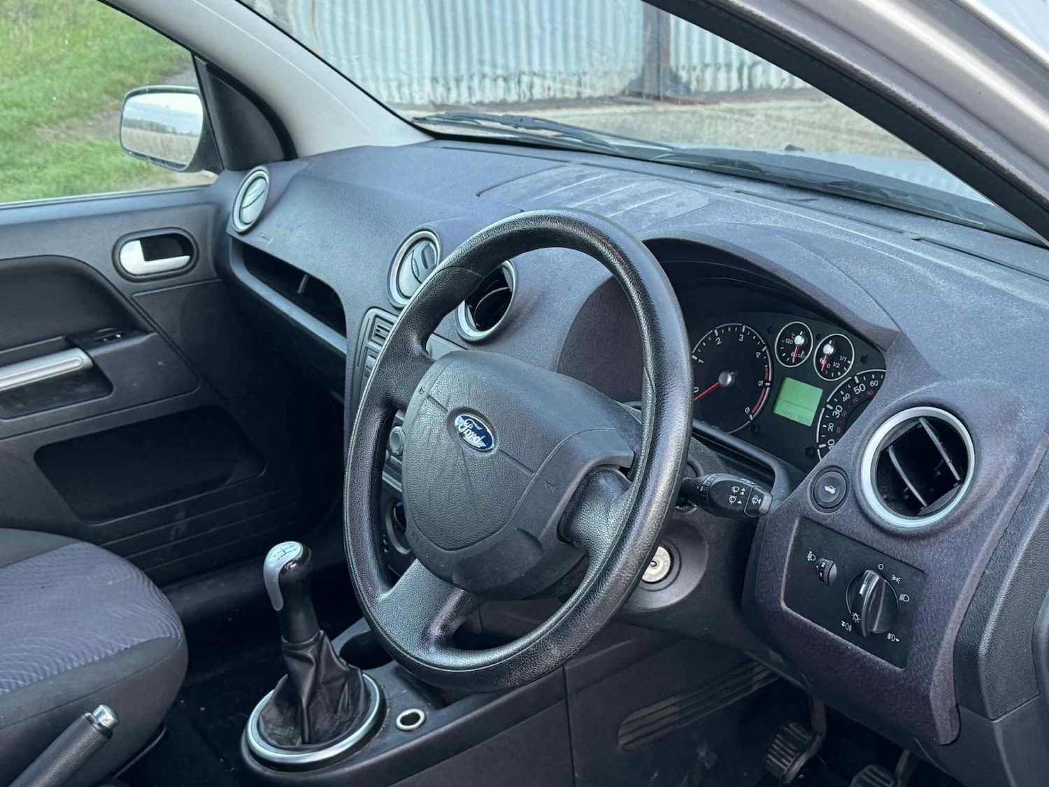 Used Ford Fusion 2006 for sale - 76957193: Photo 9